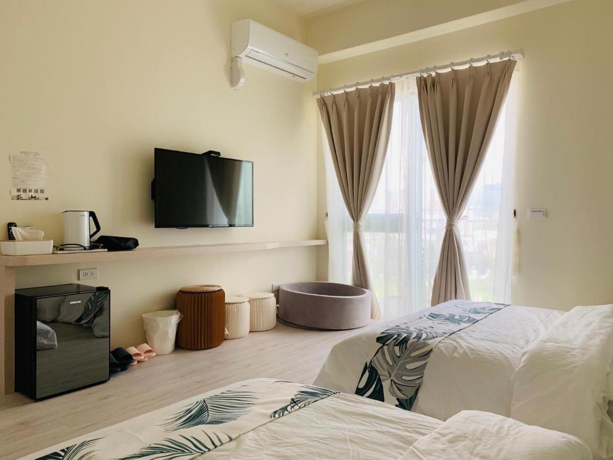 Burano Yellow Villa Heng-ch'un Eksteriør bilde